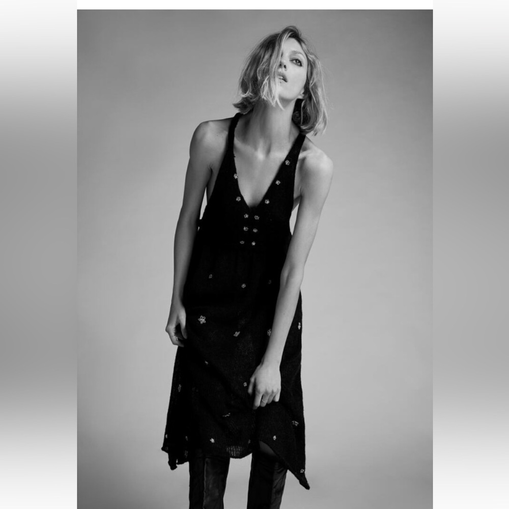 NWT ZARA WOOL AND ALPACA DRESS WITH RHINESTONES LIMITED EDITION BLACK SIZE M